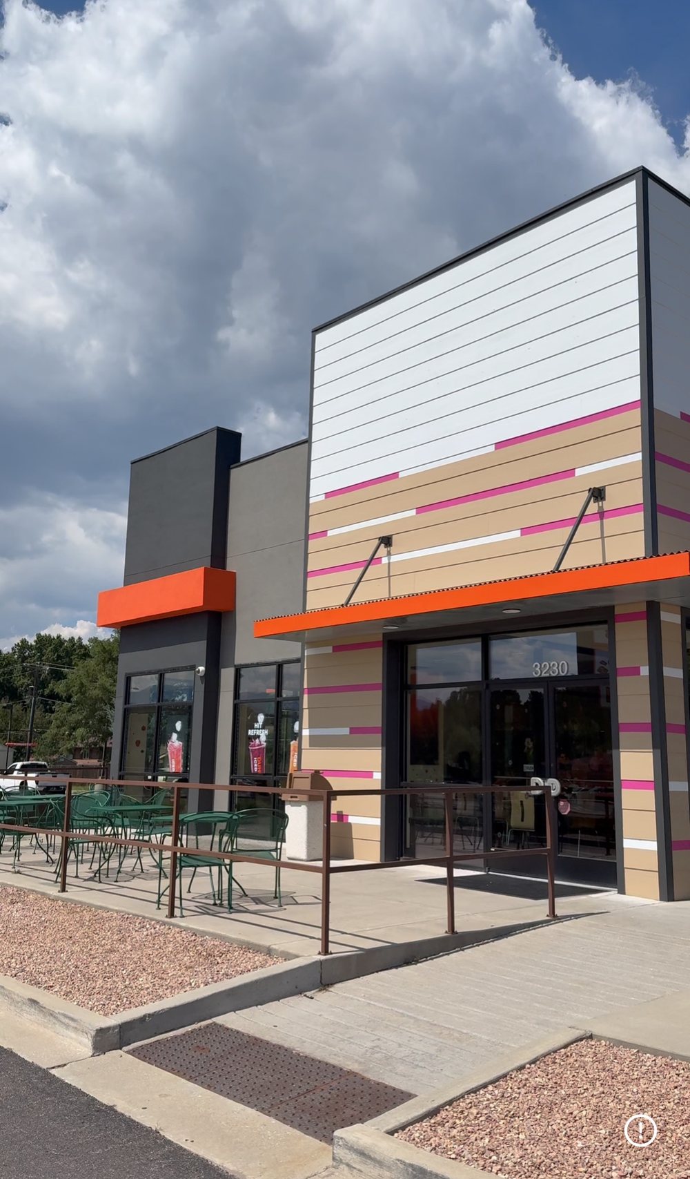 Storefront exterior painting